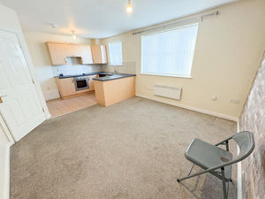 Photo 6- click for photo gallery